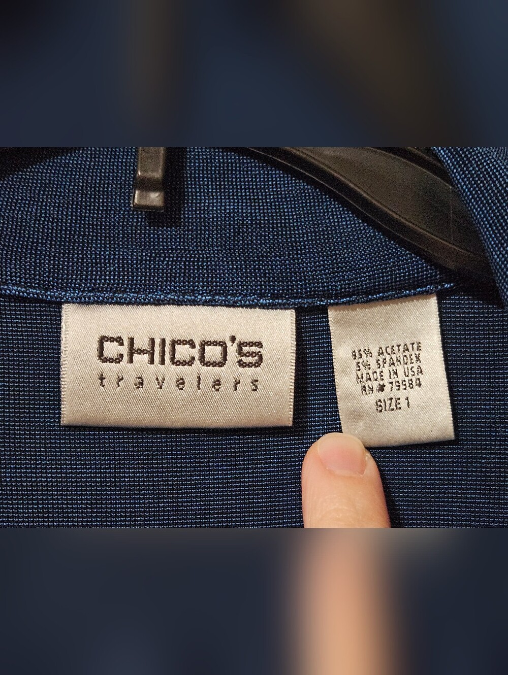 Chico's Travelers Blue Stretchy Long-sleeve Buttoned Jacket Size 1 Medium EUC - Picture 3 of 5